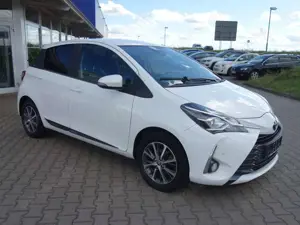 Toyota Yaris Team D *SHZ/RFK/Parks. vo+hi.* Bild 2