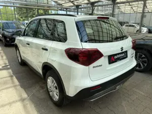Suzuki Vitara 1.4 Club Hybrid LED|ACC|Klima|DAB Bild 4