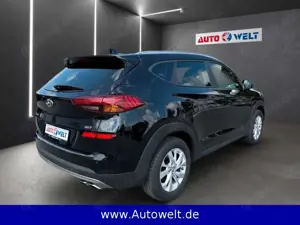Hyundai TUCSON 1.6 T-GDI 2WD LED NAVI Kamera Bild 4