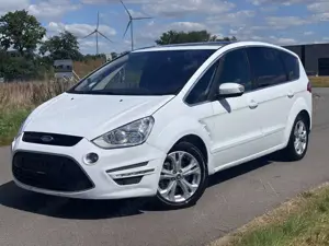 Ford S-Max 2,0i aut.203ps-Titanium-Xenon-Leder-Kamera