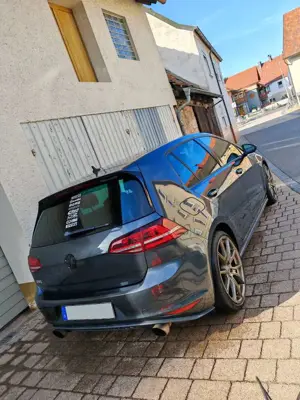 Volkswagen Golf GTI Golf GTI Performance BlueMotion Technology DSG Bild 2