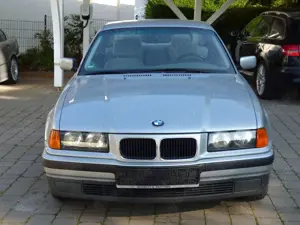 BMW 320 Bild 4