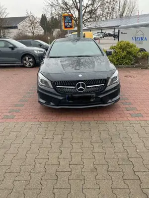 Mercedes-Benz CLA 220 Shooting Brake (CDI) d 4Matic 7G-DCT AMG Line