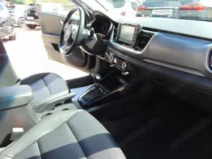 Kia Stonic Platinum Edition Bild 3