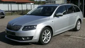 Skoda Octavia Joy Xenon/Tempomat/2 Hand/Scheckheft/PDC