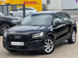 Audi Q2 quattro S tronic LED,NAVI