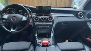 Mercedes-Benz C 180 C 180 CGI (205.040)