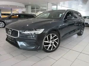 Volvo V60 Momentum T4 LED/SHZ/LEDER/R´CAM/SOUNDSYSTEM