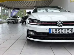 Volkswagen Polo VI GTI AppConnect Navigation Rückfahrkamera Bild 4