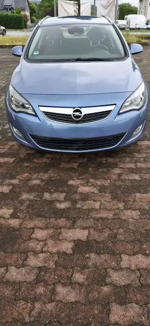 Opel Astra Sport