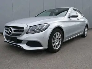 Mercedes-Benz C 180 CGI Avantgarde NAVI/PDC/AMBIENTE