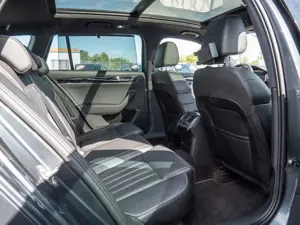 Skoda Superb Combi 2.0 TDI DSG LK 4x4 PANO 360° Bild 4