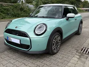 MINI Cooper Mini Cooper Ocean Wave green, weißes Dach, 1.Hd