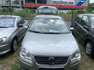 Volkswagen Polo Auto1A 1Hand+Klimaanlage+Mit Neu TÜV Bild 3