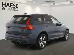 Volvo XC60 T6 Plus Dark Recharge Plug-In Hybrid AWD EU6e Voll Bild 3