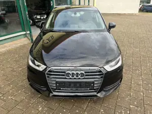 Audi A1 1.0 TFSI ultra Sportback Navi TÜV neu Bild 4