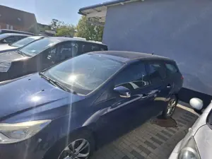 Ford Focus Turnier 1.6 TDCi DPF Start-Stopp-System Trend Bild 3