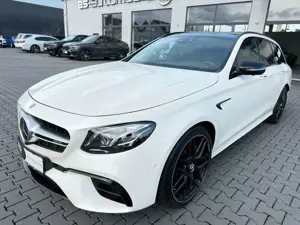 Mercedes-Benz E 63 AMG E63S*AMG*4M*DESIGNO*360°ACC*HUD*LED*AHK*DAB*20ZO