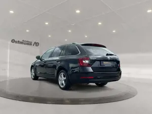 Skoda Octavia Combi Style 110kw TSI *DSG*PDC*AHK*RFK* Bild 4
