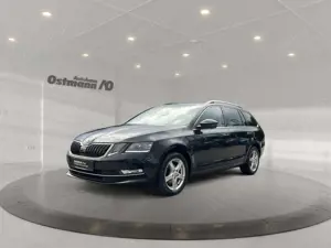 Skoda Octavia Combi Style 110kw TSI *DSG*PDC*AHK*RFK* Bild 2