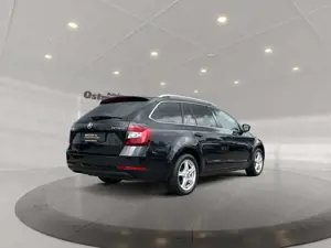 Skoda Octavia Combi Style 110kw TSI *DSG*PDC*AHK*RFK* Bild 5