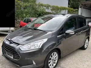 Ford B-Max B-MAX 1.0 EcoBoost Titanium