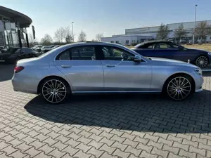 Mercedes-Benz E 450 E 450 4M AMG+Pano+Distronic+Sandhzg+360+KeyGo+ LED Bild 4