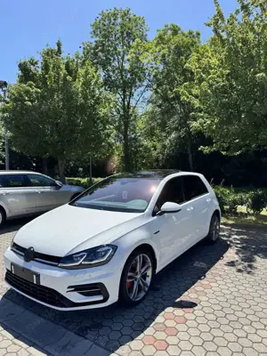 Volkswagen Golf Golf 7.5 R-Line mit 1.5 TSI DSG