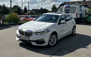 BMW 118 i LuxuryNavi-SHZ-PDC-Pano-Leder-LED-Unfallfre Bild 2