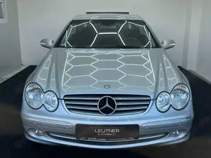 Mercedes-Benz CLK 200 KOMPRESSOR ELEGANCE Automatik Bild 2