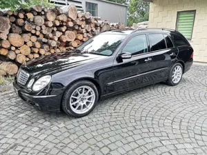 Mercedes-Benz E 320 E-Klasse T-Modell Diesel T CDI Elegance DPF OM648