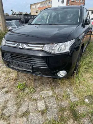 Mitsubishi Outlander ClearTec Invite 2WD Motor fest