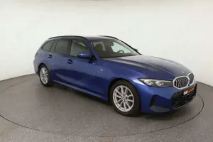 BMW 320 i M Sport|PANO|ACC|HUD|360°|ad.LED|SHZG|AHK