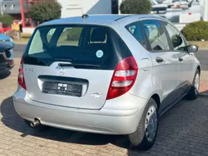 Mercedes-Benz A 150 A -Klasse A 150 Automatik Klima Tüv Bild 4