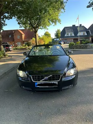 Volvo C70 179PS TÜV NEU neue Reifen SHZ AHK Bild 2