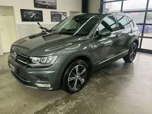 Volkswagen Tiguan 2.0 TDI DSG Highline 4Mot.+ACC+AHK+Pano