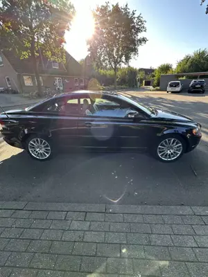 Volvo C70 179PS TÜV NEU neue Reifen SHZ AHK Bild 5