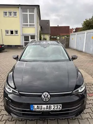 Volkswagen Golf Variant 1.5 eTSI 110 kW Goal