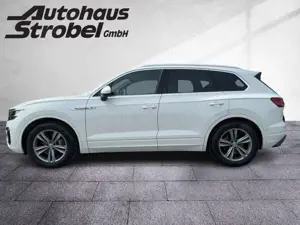 Volkswagen Touareg 3.0 V6 TDI DSG 4M R-Line ACC AHK Navi LE Bild 4