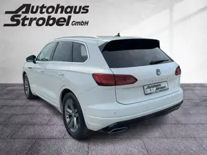 Volkswagen Touareg 3.0 V6 TDI DSG 4M R-Line ACC AHK Navi LE Bild 5