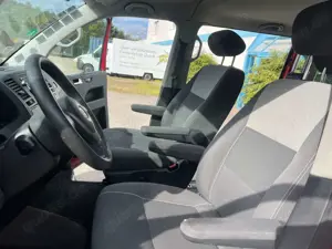 Volkswagen T5 Multivan STARTLINE 1.Hd Scheckheft TÜV Bild 3