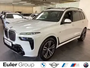 BMW X7 xDrive 40d A M Sport 21''LM AHK Pano KomfSitz Soft
