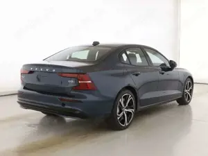 Volvo S60 B5  Ultimate Dark AWD Bild 2