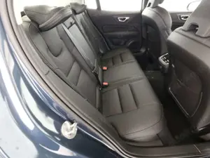 Volvo S60 B5  Ultimate Dark AWD Bild 4