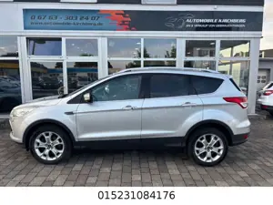 Ford Kuga Titanium+Bi-Xenon+Pano+Leder+Tempo+PDC+AHK+ Bild 2