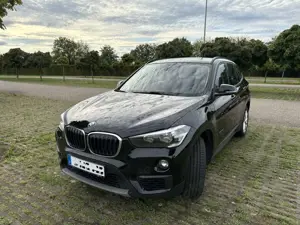 BMW X1 X1 sDrive18iAHK*TÜV, Service, Bremsen, Reifen NE