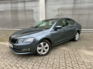 Skoda Octavia 1.5TSI Limousine Style*DSG*1.Hd*nur11tkm