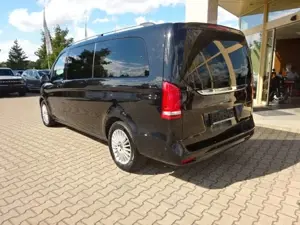 Mercedes-Benz V 300 d extra 4Matic 9G-Tronic Airmatic Bild 4