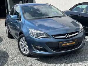 Opel Astra J Innovation*XENON*LKDHEIZ*NAVI*KLIMAAUT*S