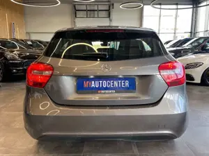 Mercedes-Benz A 180 7G-Aut. Style *2.HAND*SHZ*TEMPOMAT*EU6 Bild 5
